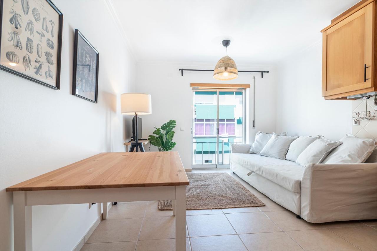 Apartament Gonzalo'S Guest - 1Br With Balcony Nazaré Zewnętrze zdjęcie